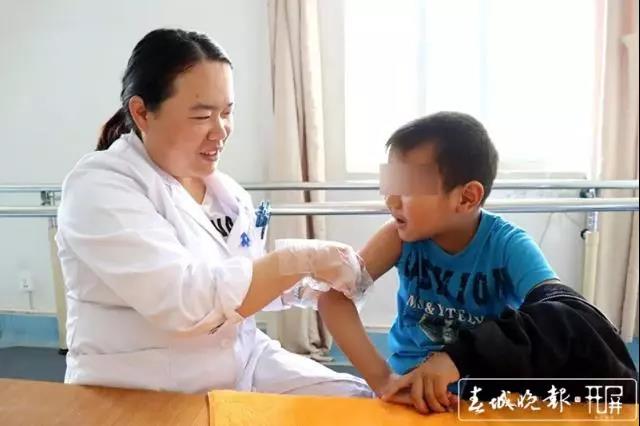 感謝春城晚報(bào)、保山新聞網(wǎng)對(duì)小潤(rùn)潤(rùn)的關(guān)心，感謝患者對(duì)我院的信任！